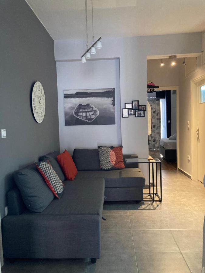 Central Kalamata Cozy Apartment Exterior photo