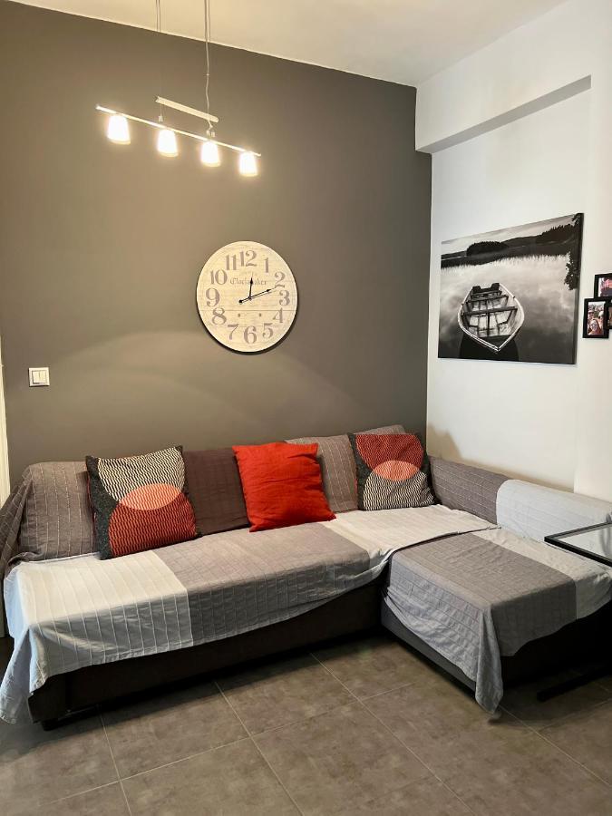 Central Kalamata Cozy Apartment Exterior photo