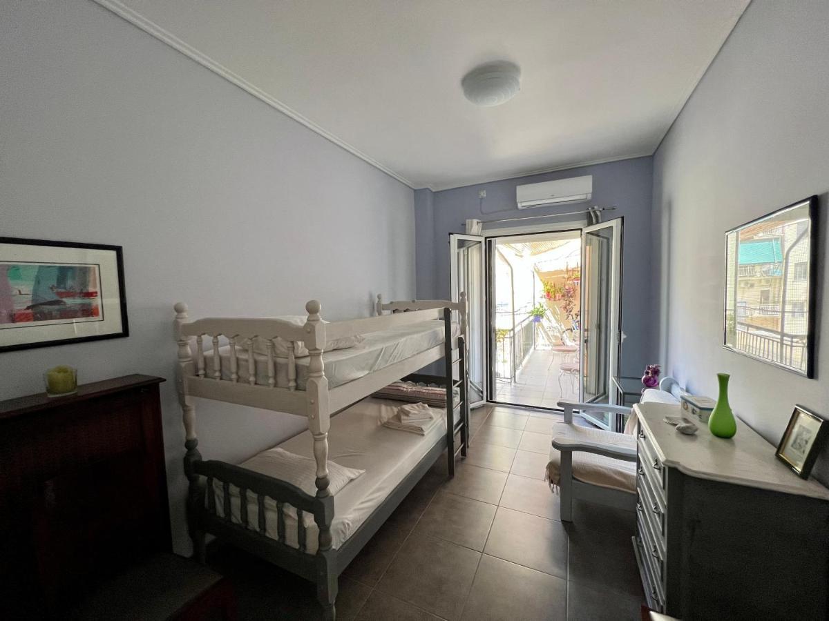 Central Kalamata Cozy Apartment Exterior photo